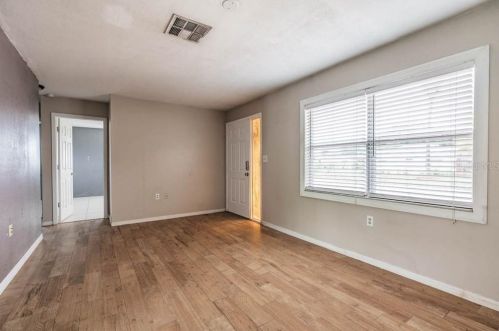 9737 Morehead Ln, Port Richey FL  34668-4233 exterior