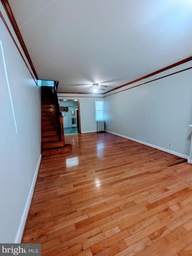 933 Jackson St, Philadelphia PA  19148-3119 exterior