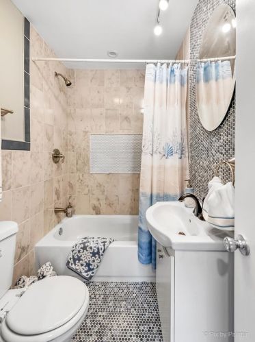 3241 Osceola Ave, Chicago IL  60634-3334 exterior