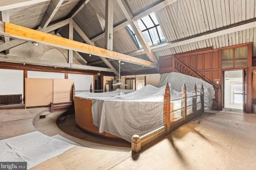 1600 18 St, Philadelphia PA 19145-1435 exterior