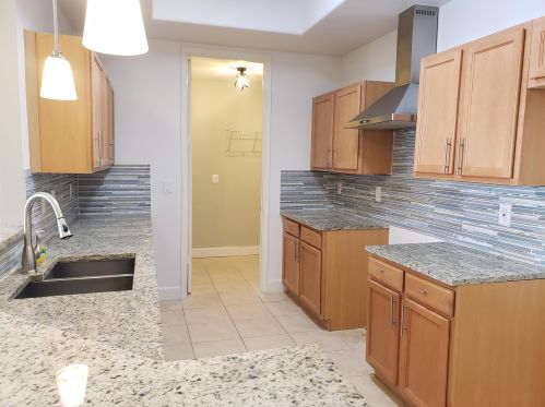 10440 Stephanie Way, Fort Pierce, FL 34987-1975