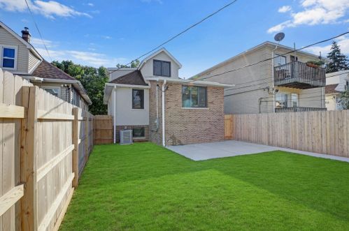 4106 Austin Ave, Chicago IL 60634-1617 exterior