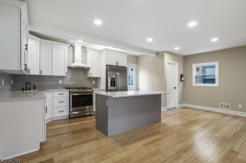 19 Becker Ter, Irvington NJ 07111-1311 exterior