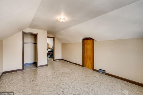 1105 4th St, Stillwater MN 55082-6243 exterior