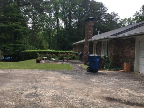 2921 Cherry Blossom Ln, Atlanta GA 30344-3919 exterior