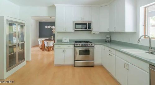 2805 13th Ave, Phoenix AZ 85007-4138 exterior