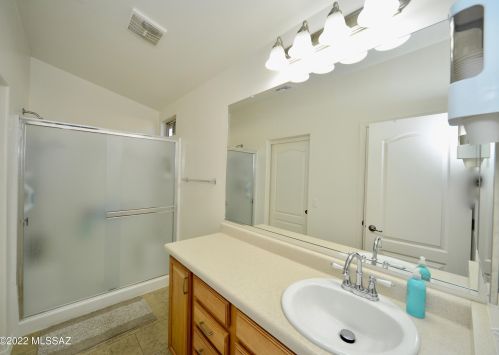 837 Via Alamos Dr, Green Valley AZ exterior