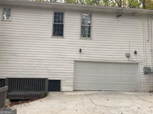 2933 Margaret Mitchell Ct, Atlanta GA 30327-1614 exterior