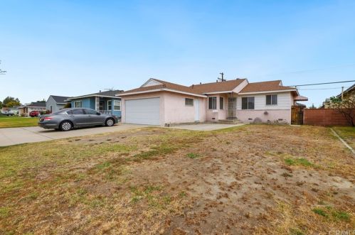 10453 Ives St, Bellflower CA 90706-4126 exterior
