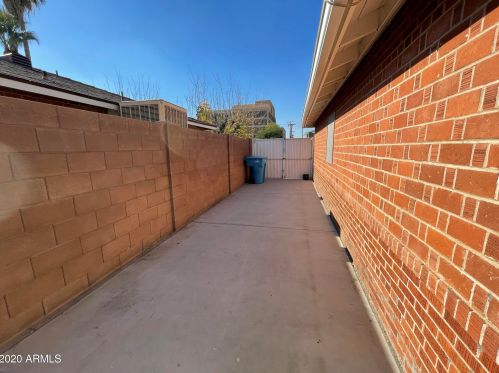 6119 19 Ave, Phoenix AZ 85015-2108 exterior