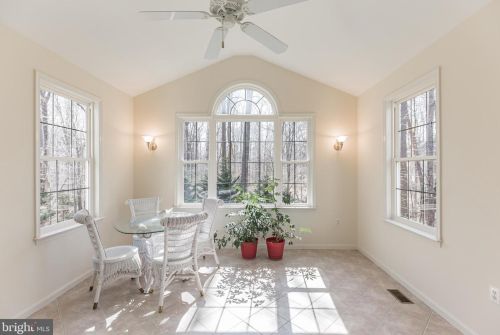 2641 Lady Annes Way, Huntingtown MD 20639-4115 exterior