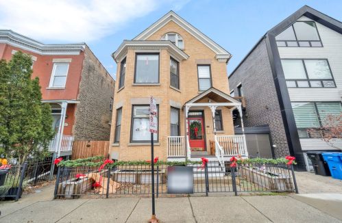 1221 Draper St, Chicago IL 60614-2118 exterior