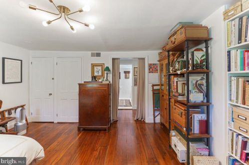 2045 Brandywine St, Philadelphia PA  19130-3204 exterior