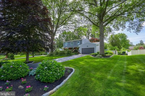 322 Primrose Ave, Lancaster, PA 17601-3823