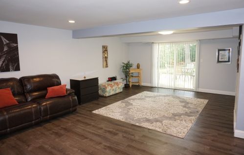 2008 Arthur Dr, Waukegan IL 60087-1450 exterior