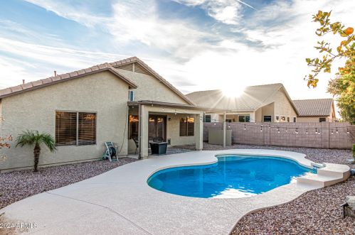2962 Indian Wl Pl, Chandler AZ 85249-4918 exterior