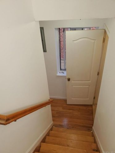 1119 214th St, Bronx NY  10469-2411 exterior