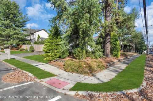 984 Woodlane Rd, Jackson Twp NJ 08527-1556 exterior