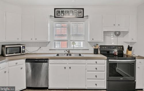 2195 Baltimore Pike, Hanover PA  17331-9610 exterior