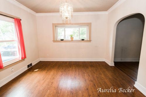 1302 Sherman St, Grand Rapids MI 49506-2613 exterior