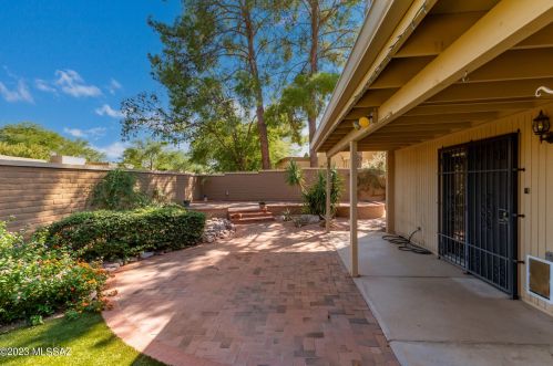 8952 Seneca St, Tucson AZ 85716-3200 exterior