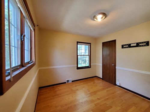 3414 78, Milwaukee WI 53219-3823 exterior