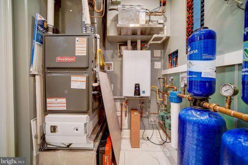 439 Belgrade St, Philadelphia PA 19134 exterior