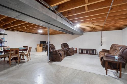 3914 Coachella Dr, Saint Louis MO 63125-3406 exterior