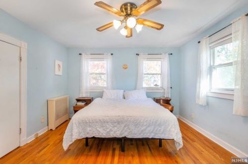 128 Grand St, N Milford NJ 07646-2626 exterior