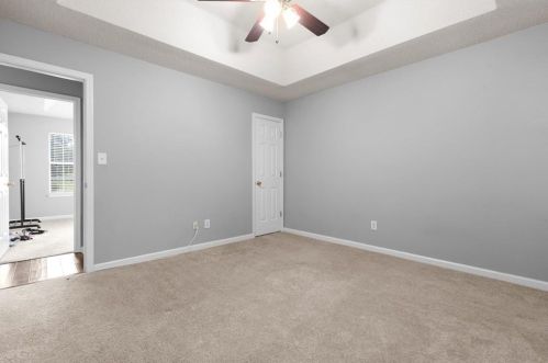 5961 Duren Mdw Dr, Lithonia GA 30058-3592 exterior