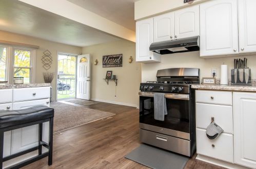 4625 74, Milwaukee WI 53218-4750 exterior