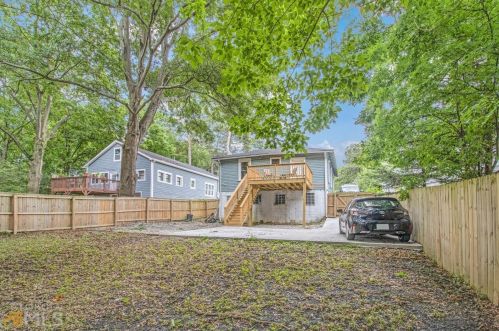 761 Bellemeade Ave, Atlanta GA  30318-3103 exterior