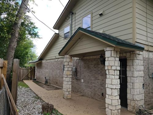 2901 Dresden Cv, Austin TX exterior