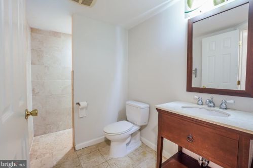 628 Q St, Washington DC 20001-3404 exterior