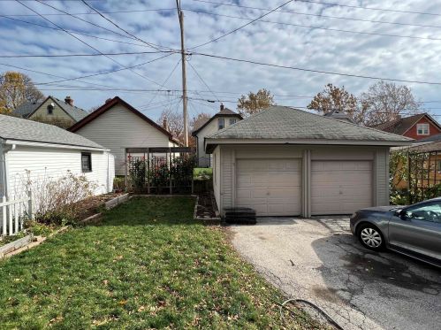 1544 59th St, Milwaukee WI  53214-5123 exterior