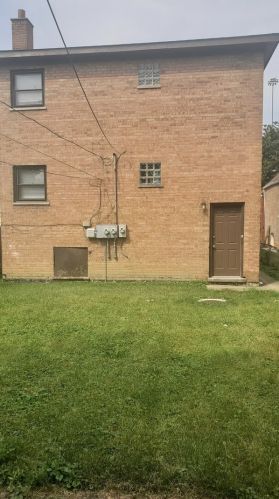 5623 Hamilton Ave, Chicago IL 60625-1406 exterior