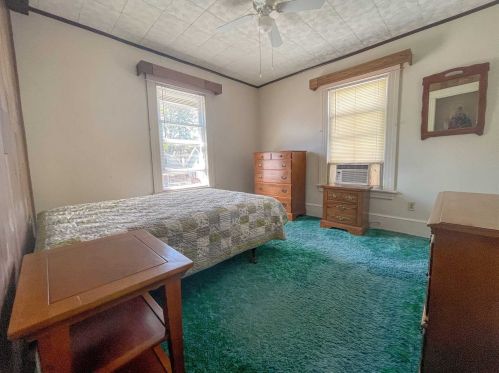 25 Edgar St, Poughkeepsie NY 12603-2702 exterior