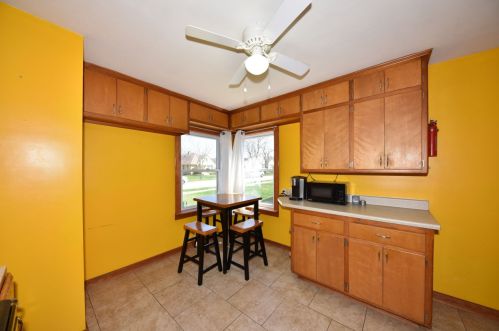 3049 83rd St, Milwaukee WI  53219-2715 exterior