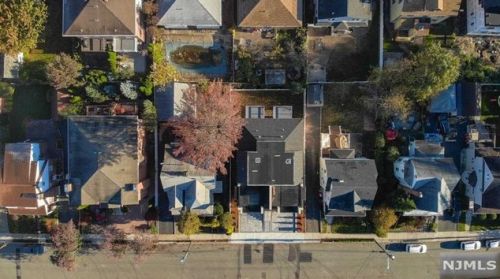 57 Lincoln Ave, Cliffside Park NJ 07010-1820 exterior