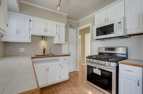 237 80, Milwaukee WI 53214-1419 exterior