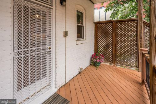 1422 Monroe St, Washington DC 20017-2916 exterior