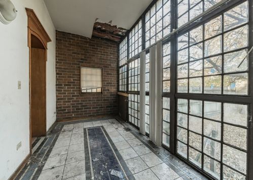 2452 Lexington St, Chicago IL 60612-3428 exterior