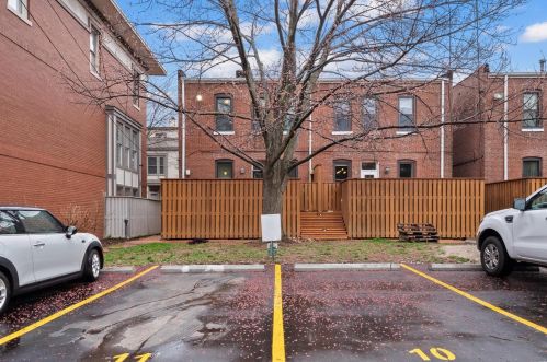 5244 Waterman Blvd, Saint Louis MO  63108-1189 exterior