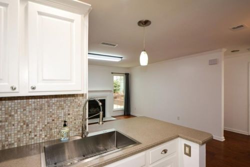 313 Granville Ct, Atlanta GA  30328-3434 exterior