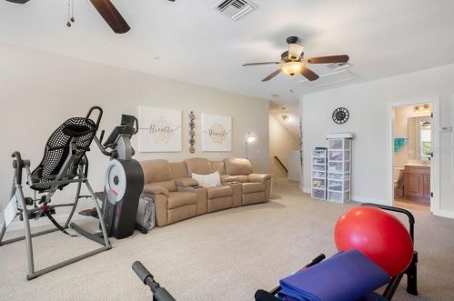 25601 Hawks Run Ln, Mount Plymouth FL 32776-7746 exterior