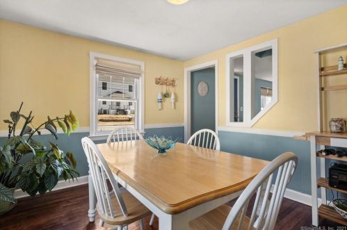 68 Irving St, Manchester CT 06042-3029 exterior