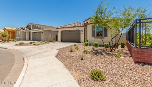 43 Capricorn Way, Chandler AZ  85249-3627 exterior