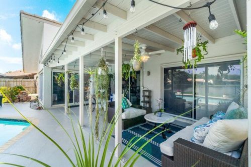 21176 Escondido Way, Boca Raton FL  33433-2505 exterior