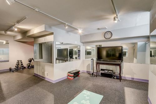 2230 Smt Ave, Milwaukee WI 53202-1245 exterior