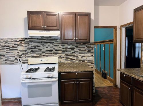 5692 40th St, Milwaukee WI  53209-3906 exterior